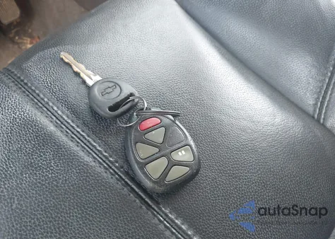 2008 Chevrolet Suburban 1500 Lt from USA, damaged, VIN 1GNFK163X8R239792